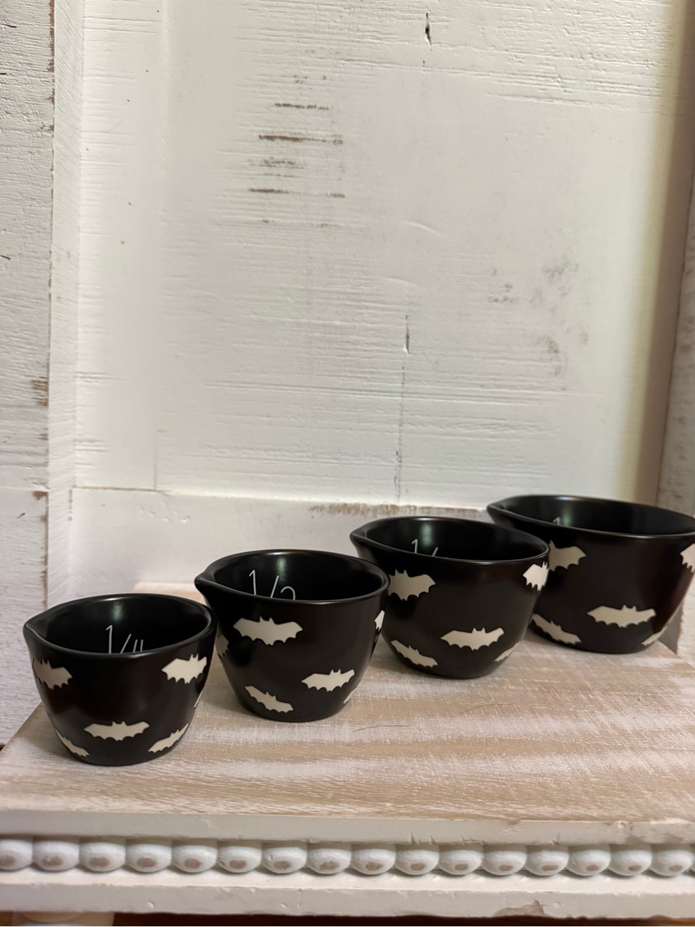 Rae Dunn Black Bat Measuring Cup Set